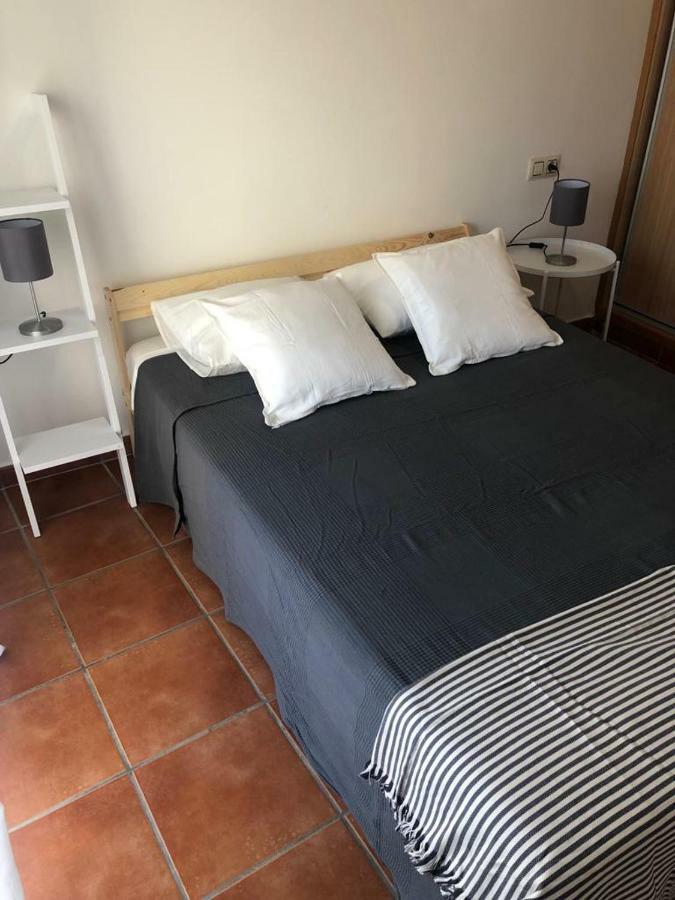 Apartamentos Fuente Arriba Poyales Del Hoyo Luaran gambar